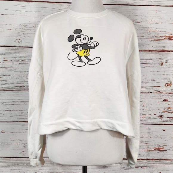 Disney Tops - Disney White Crew Neck Sweatshirt With Vintage Mickey Mouse Graphic Size Medium